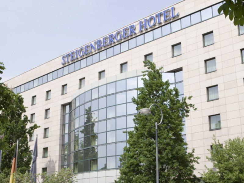 Steigenberger Dortmund Hotell Exteriör bild